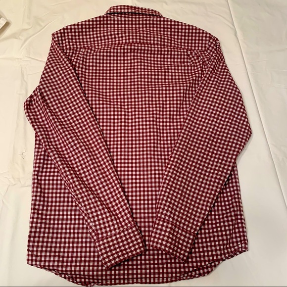Old Navy Men’s Checkered Button Down Shirt Sz S - Picture 2 of 6
